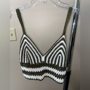 crochet crop top